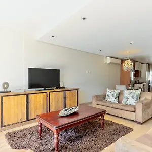 https://harbouredge-suites.hotels-capetown.com