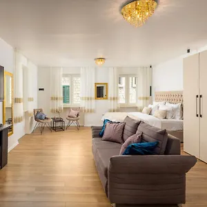 https://luxury-suite-duje.splithotels.org